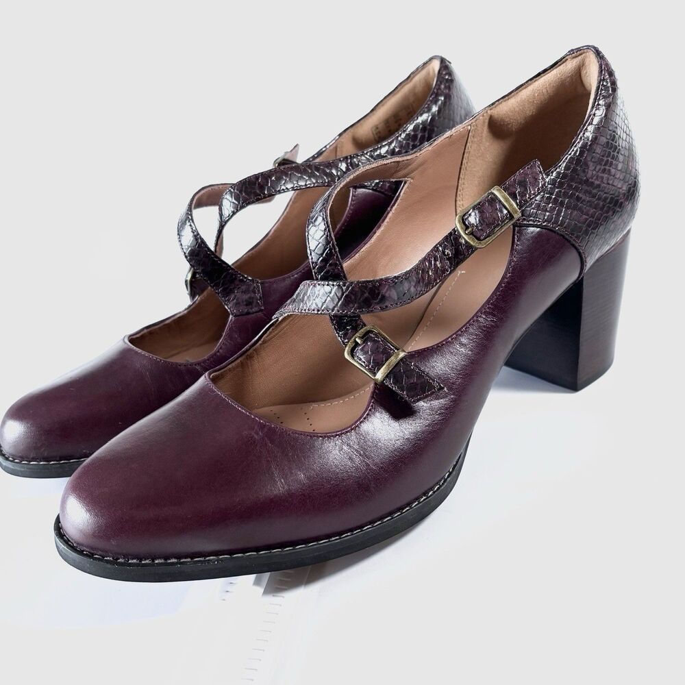 Clarks Tarah Presley Pumps Aubergine Leather Snakeskin Textured Straps Womens 11